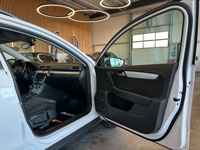 Volkswagen Passat Alltrack Variant Basis BMT 4Motion *AHK*