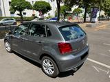 Volkswagen VW Polo 1.4 Grau Apple Carplay wenige KM - gebrauchte VW Polo aus dem Jahr 2009
