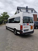 Volkswagen Rollstuhlbus | AMF-Bruns Lift | Webfleet  - VW Crafter 9-Sitzer