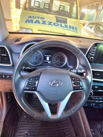 Hyundai TUCSON - 8