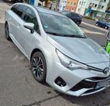 Toyota Avensis 1,8-l Team D Touring Sports  - Toyota Gebrauchtwagen in Fulda