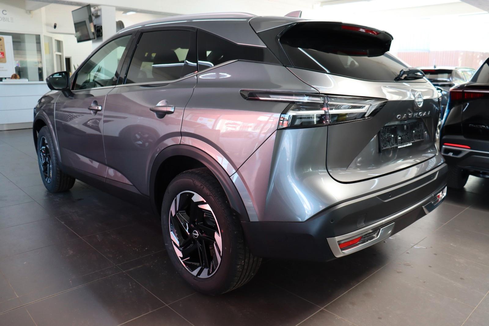 Nissan Qashqai 1.3 AT N-Connecta 4WD,PANO,TLeder SOFORT, миниатюра 6