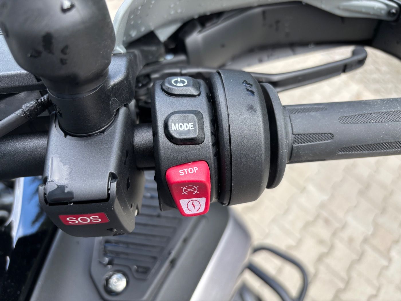 Fahrzeugabbildung BMW R 1300 GS Adventure Triple Black ASA 3 Pakete
