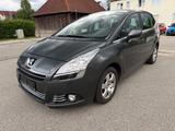 Peugeot 5008 Active - Peugeot 5008 aus 2012