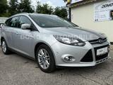 Ford Focus Turnier Titanium - Ford Focus aus 2012 mit Diesel-Antrieb: Kombi