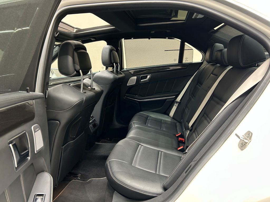 Mercedes-Benz E 63 AMG E63 S AMG 4M *CARBON-PAKET*KERAMIK*B&O*PANO*