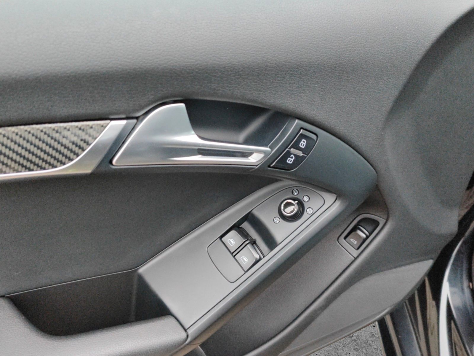 Fahrzeugabbildung Audi RS5 quattro*Navi*Xenon*Kamera*SitzHZ*