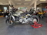 Ducati Streetfighter V2 - DUCATI ST2