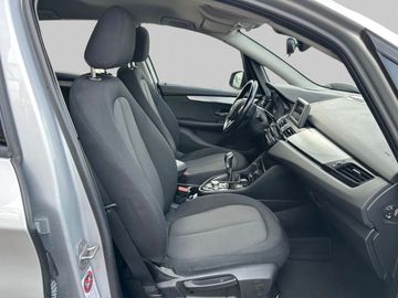 BMW 218 Active Tourer - 8