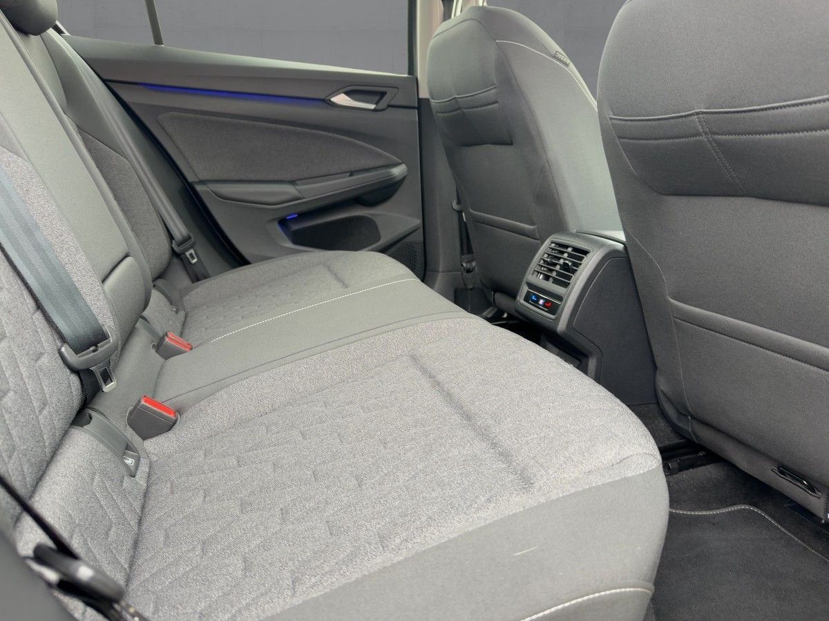 Volkswagen Golf - Bild 13