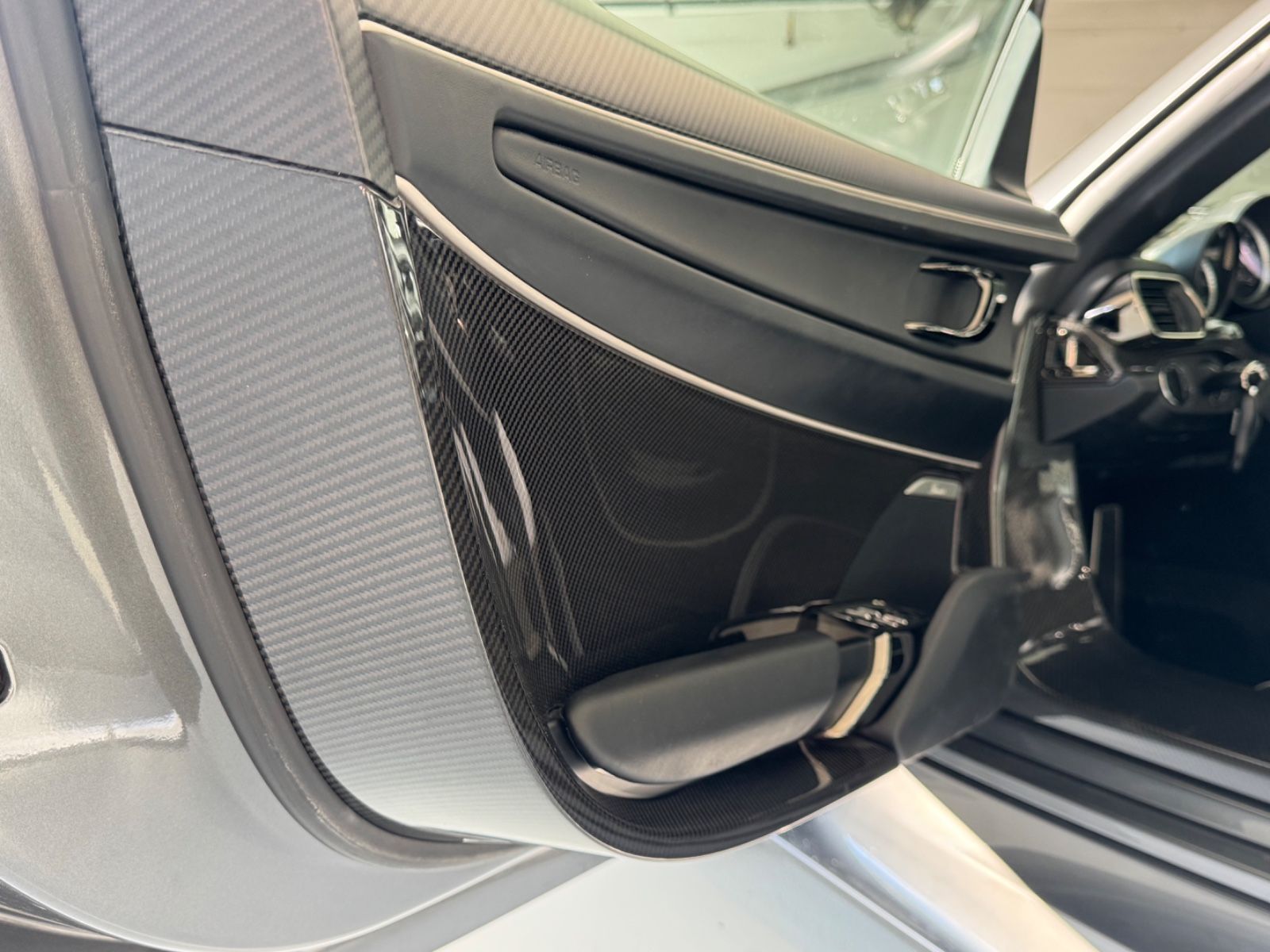 Porsche 918 Spyder METEORGRAU  LIFT 10