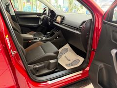 SKODA Karoq 2.0 TDI Scout 4x4 DSG ACC LED CAM AHK NAVI