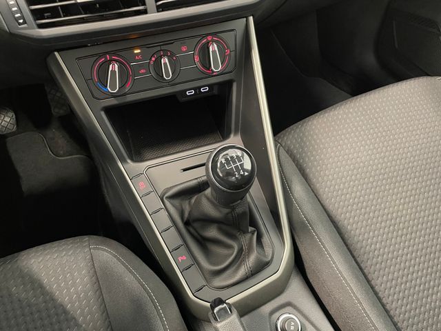 Polo Comfortline 1.0 NAVI DAB+ TEMPOMAT