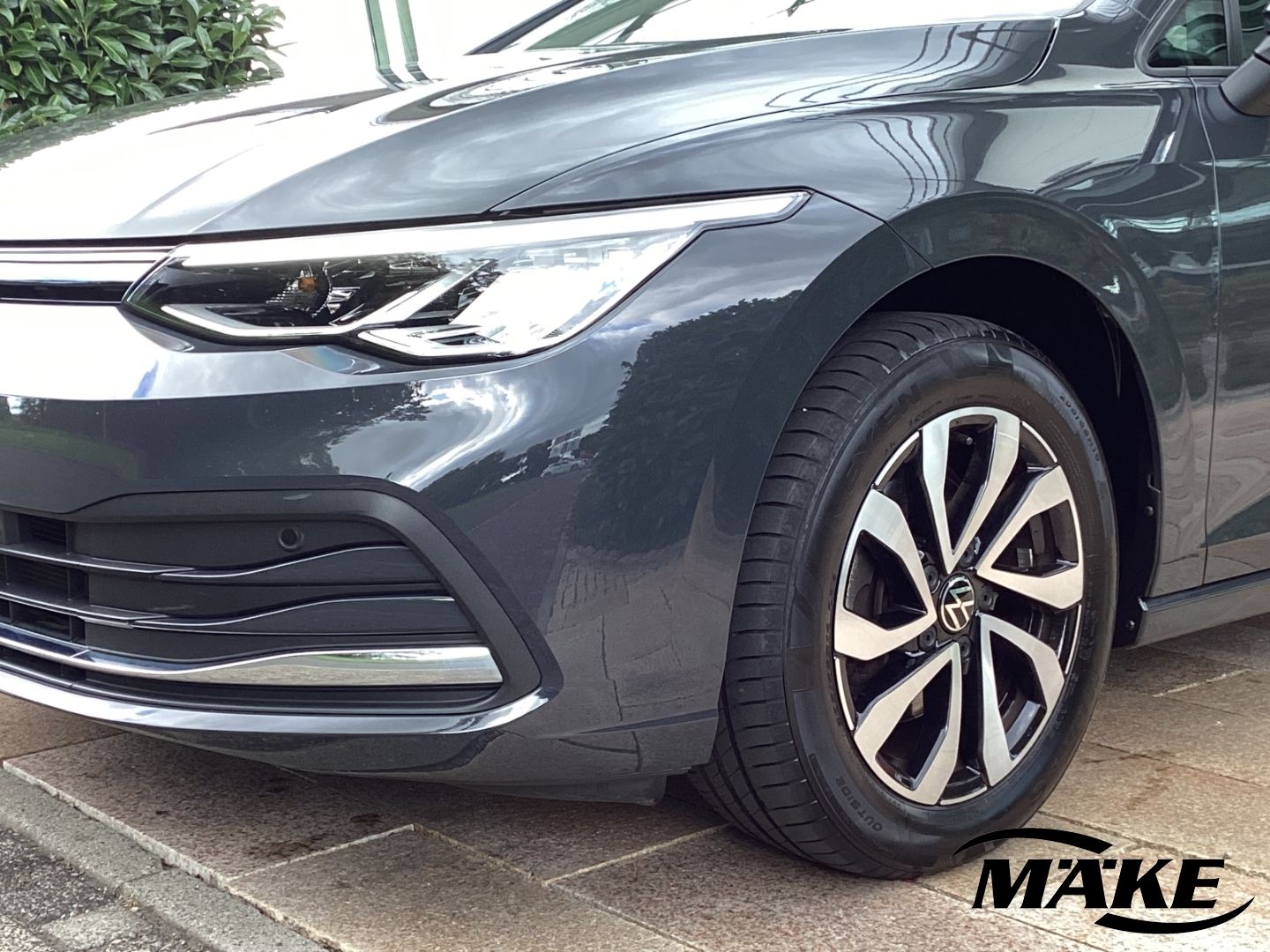 Golf Variant Active 1.5 TSI AHK LED NAV RFK ASG