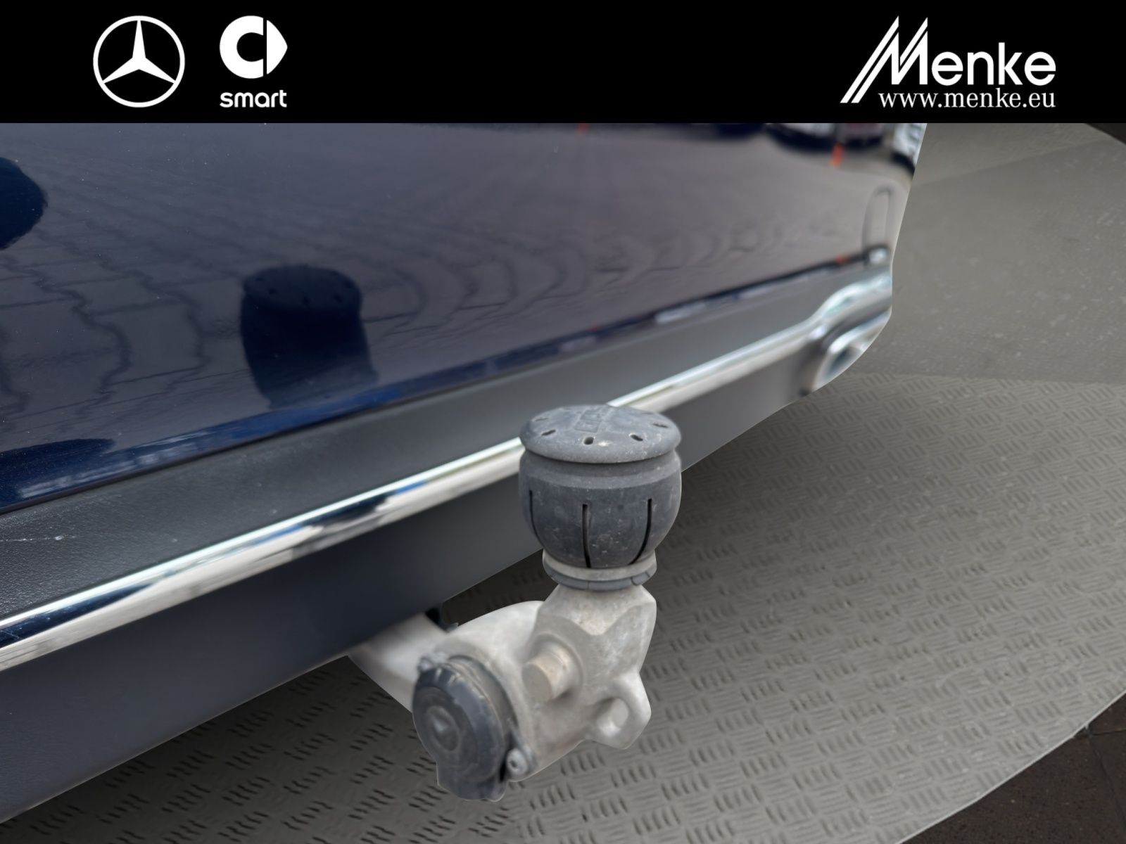 Mercedes-Benz E 220 d Limo Distro-Plus+AHK+Kamera+Ambiente foto 18
