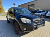 Toyota RAV 4 RAV4 2,0 Sol Automatik 4x4 AHK - gebrauchte Toyota RAV 4 aus dem Jahr 2007