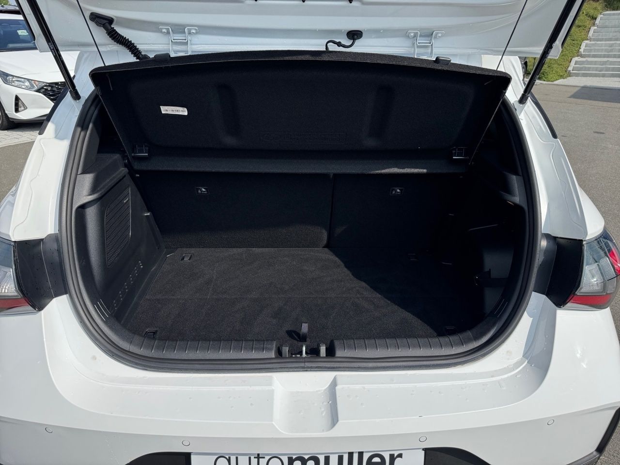 Fahrzeugabbildung Hyundai i20 DCT N-LINE LED*BOSE*DAB*SHZ*LHZ*NAVI*USB*KAM