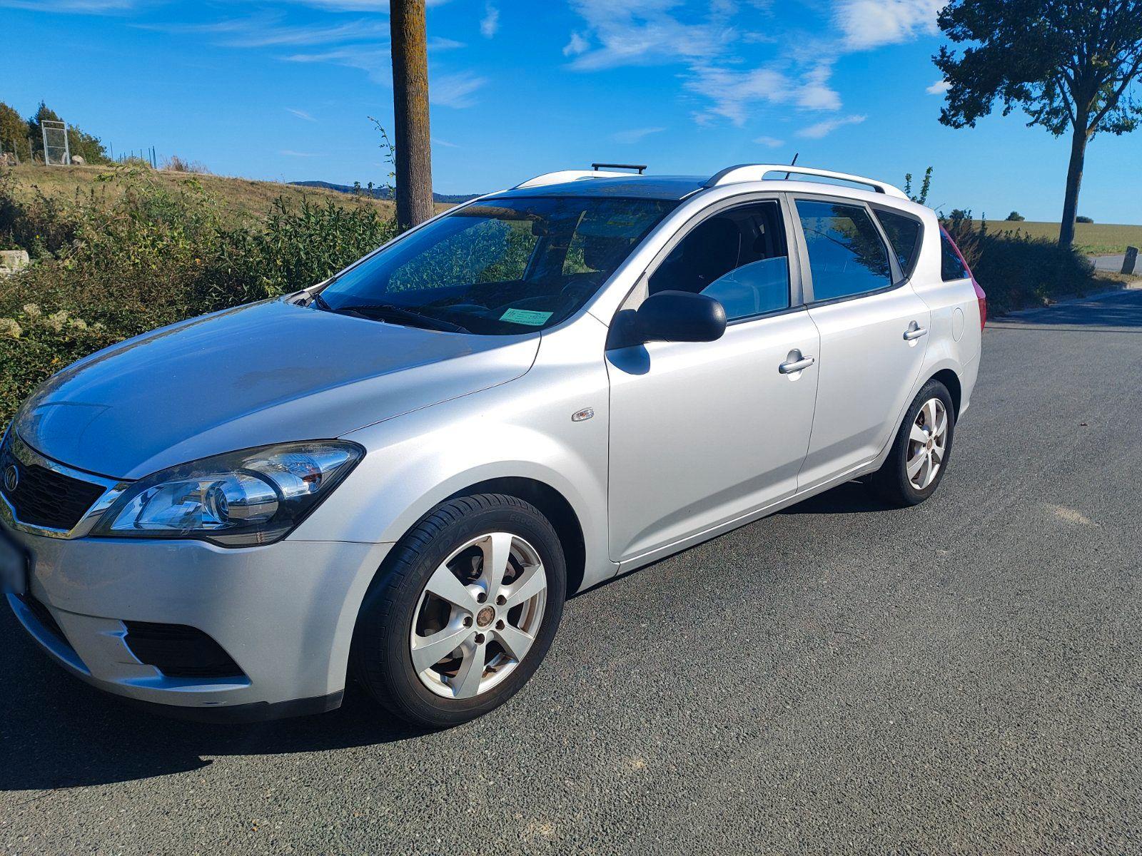 Kia cee'd, 2011