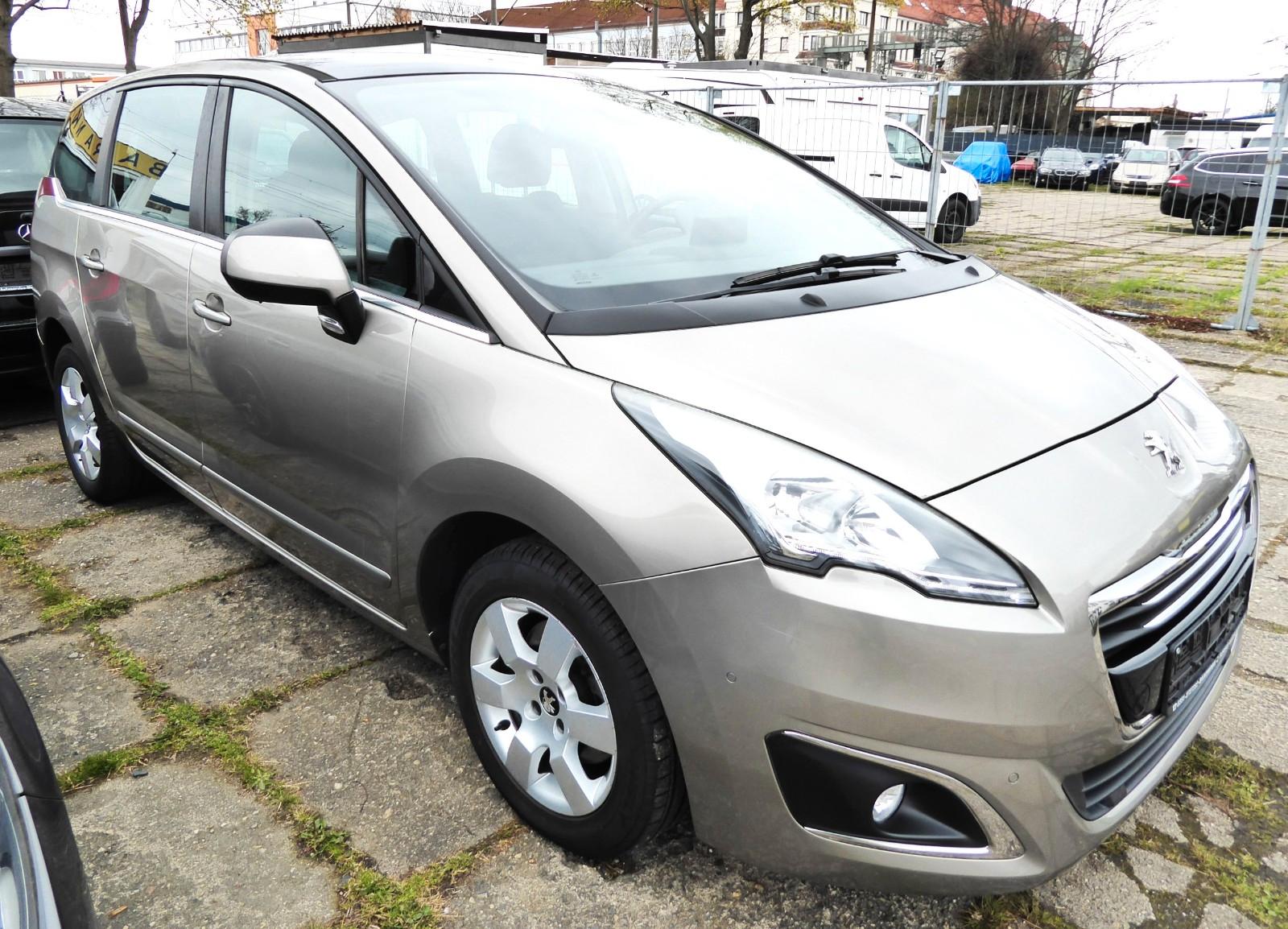Peugeot 5008 Active Navi,Kamera,Panorama,AHZV,Tempom.Eu6