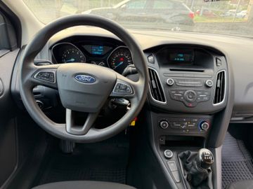 Ford Focus - 11