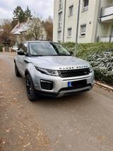 Land Rover Range Rover Evoque 2.0 TD4 132 kW SE Autom. SE - silberne Land Rover Range Rover Evoque