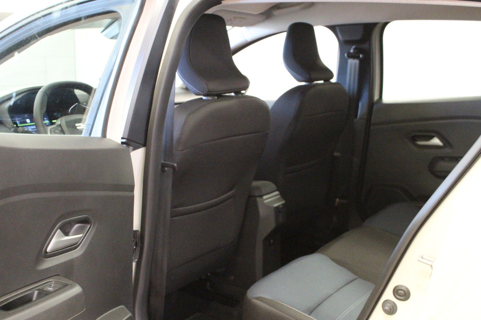 Fahrzeugabbildung Dacia Sandero Journey+ ECO-G 120 *Navi*Sitzhz*LPG