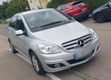 Mercedes-Benz MERCEDES W245  B170 AUTOMATIK - Mercedes-Benz B 170 in Stuttgart