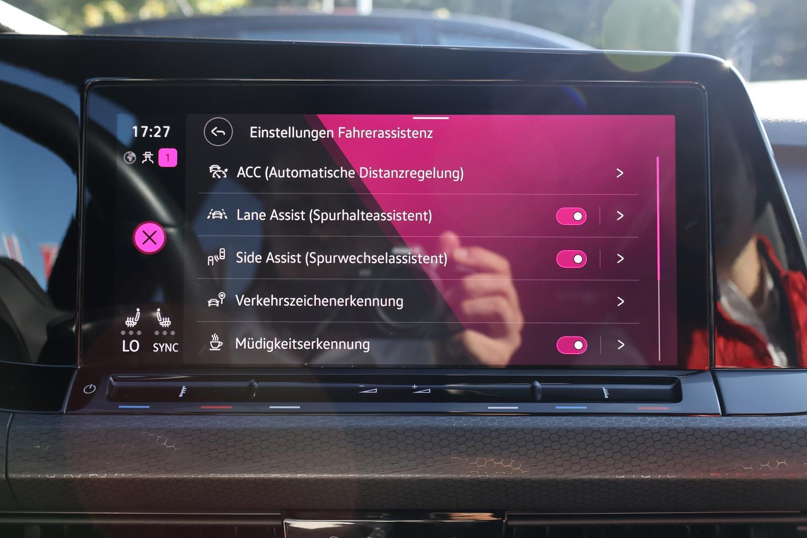 Volkswagen Golf VIII 2.0 TSI DSG GTI LED Navi ACC Kamera, миниатюра 17