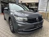 Volkswagen Tiguan Life 1.5 TSI  6-Gang + Navi+CarPlay - gebrauchte VW Tiguan aus dem Jahr 2022