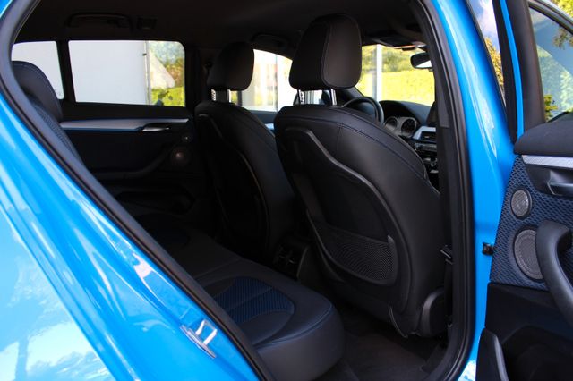 BMW X2 xDrive 18 d M Sport / BUSINESS / H&K / KAMERA