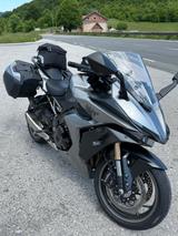 Suzuki GSX-S 1000 GT+Modell 25/ 3000km /Kofferset/Top - Angebote