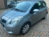 Toyota Yaris 1,3-l-VVT-i Cool Cool, Nur 80TK, Allwetter - Toyota Yaris: 1.8