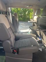 Volkswagen T7 Multivan 1,5 TSI OPF DSG Edition Edition - VW T7 Multivan von privat