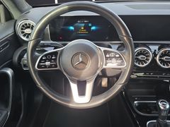 Mercedes-Benz A 200 Progressive