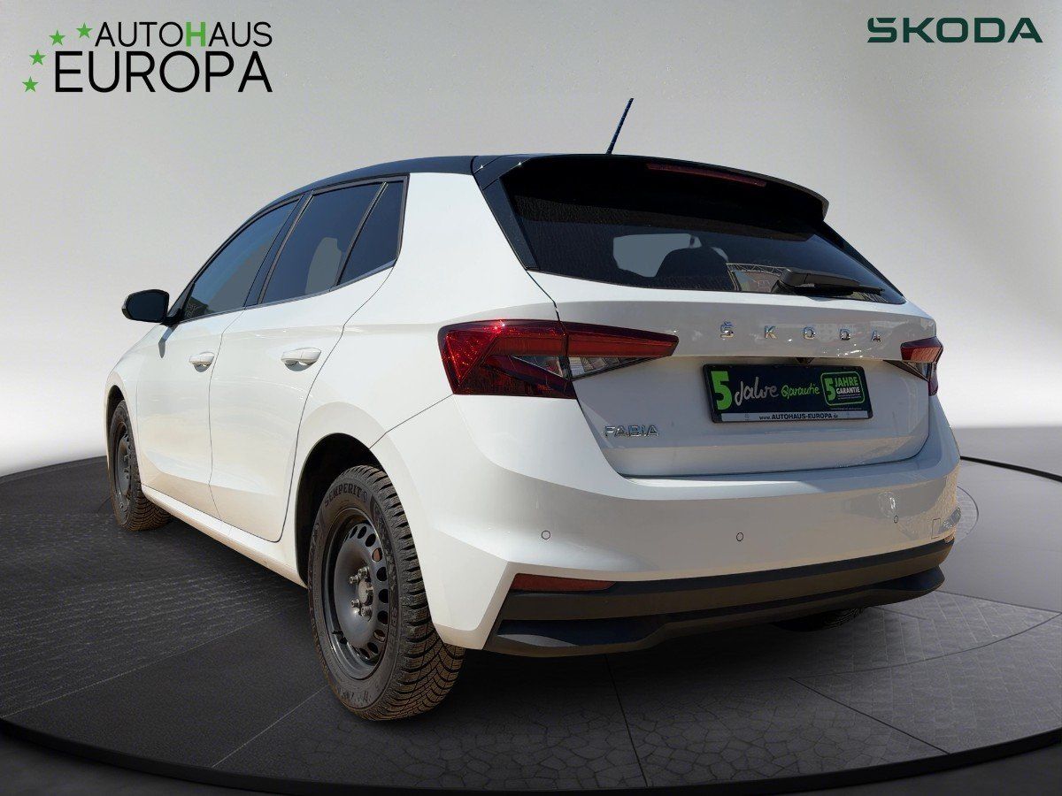 Skoda Fabia 1.5 TSI DSG Style 8fach bereift ACC Navi K imagem 2