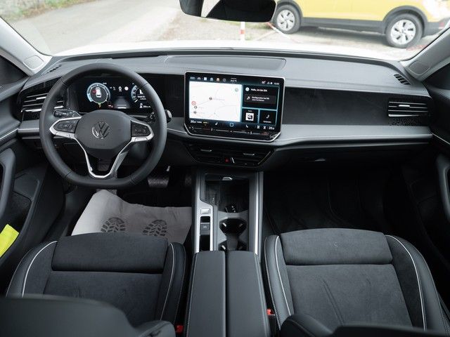 Passat Variant Business TDI DSG AHK 8-fach