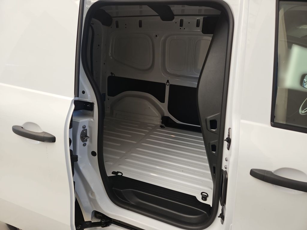 Fahrzeugabbildung Mercedes-Benz Citan 108 Kasten BASE Standard Klima PTS hi.
