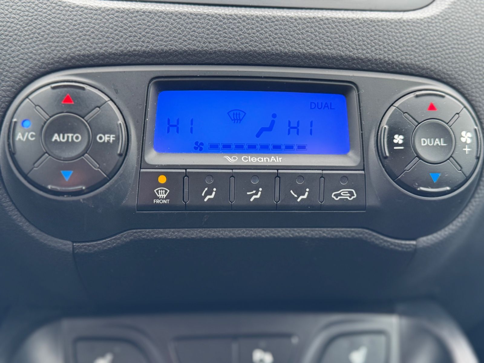 ix35 *Sitzheizung-vorne/hinten*Temp*PDC*
