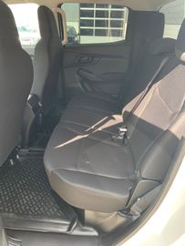Bild 14 Isuzu D-Max Double Cab 4WD AHK + Beschichtung sofort