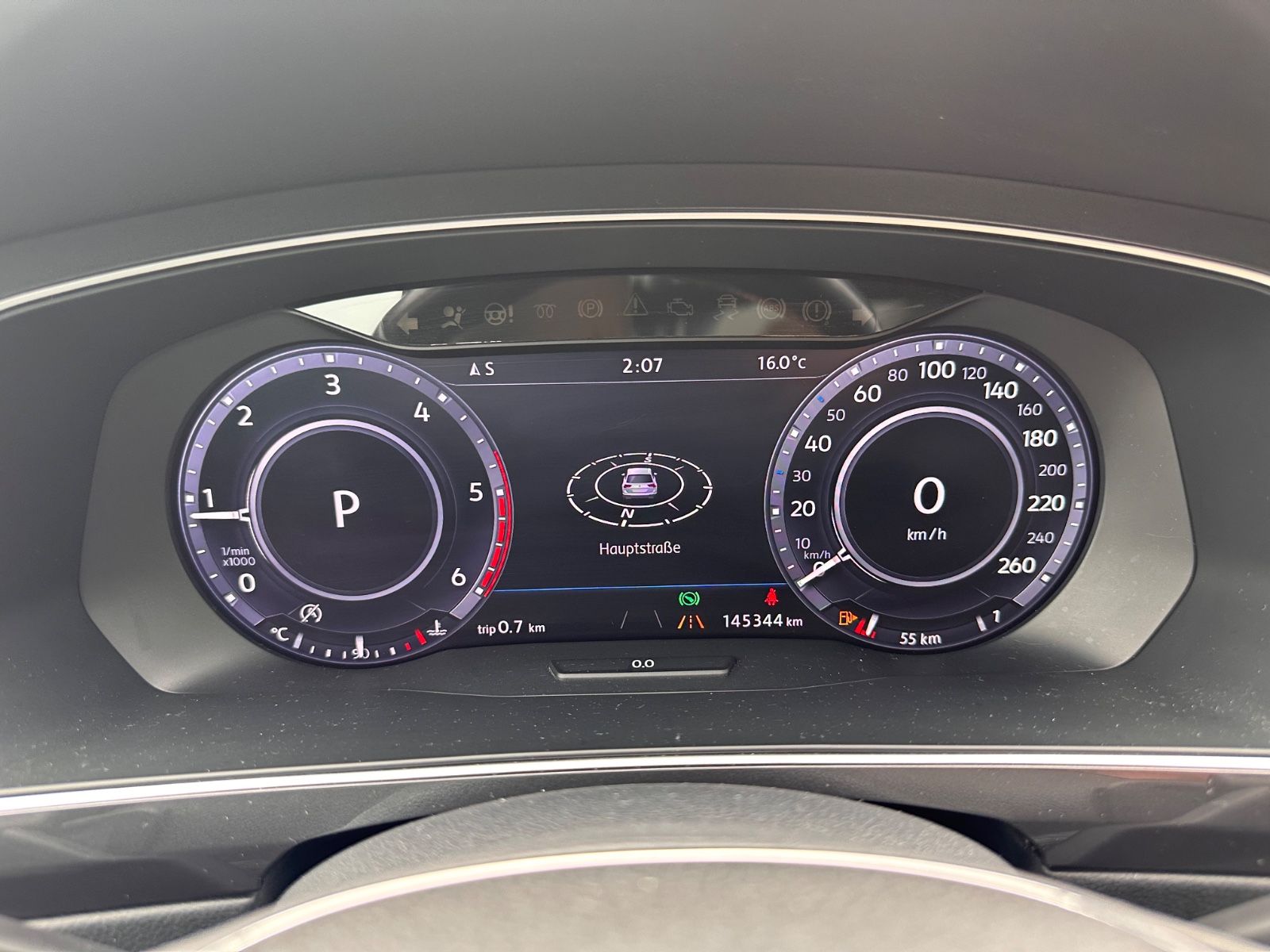 Fahrzeugabbildung Volkswagen Tiguan 2.0 TDI 4M Highline Pano/AHK/ACC/Navi/LED