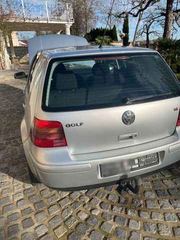 Volkswagen Golf 4