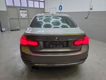 BMW 320 - 6