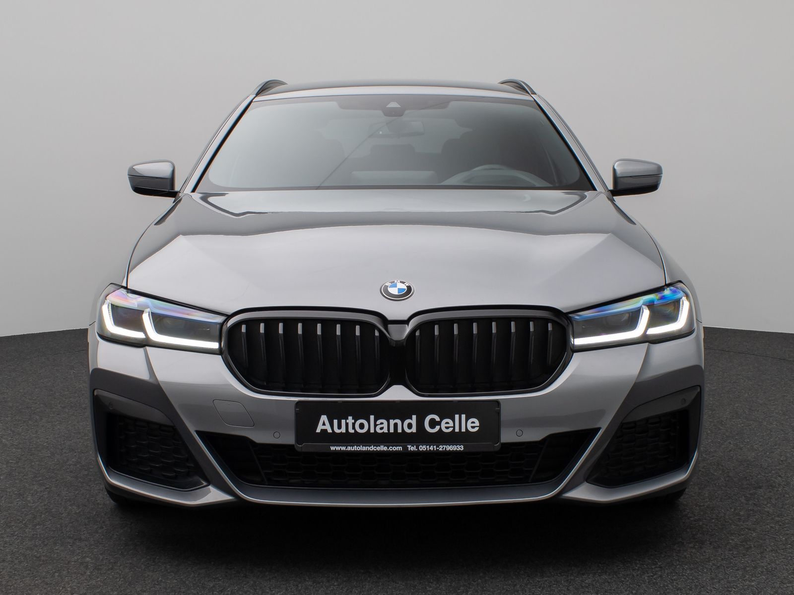Fahrzeugabbildung BMW 530d xD M Sport Pro Kamera Laser HUD HiFi DAB