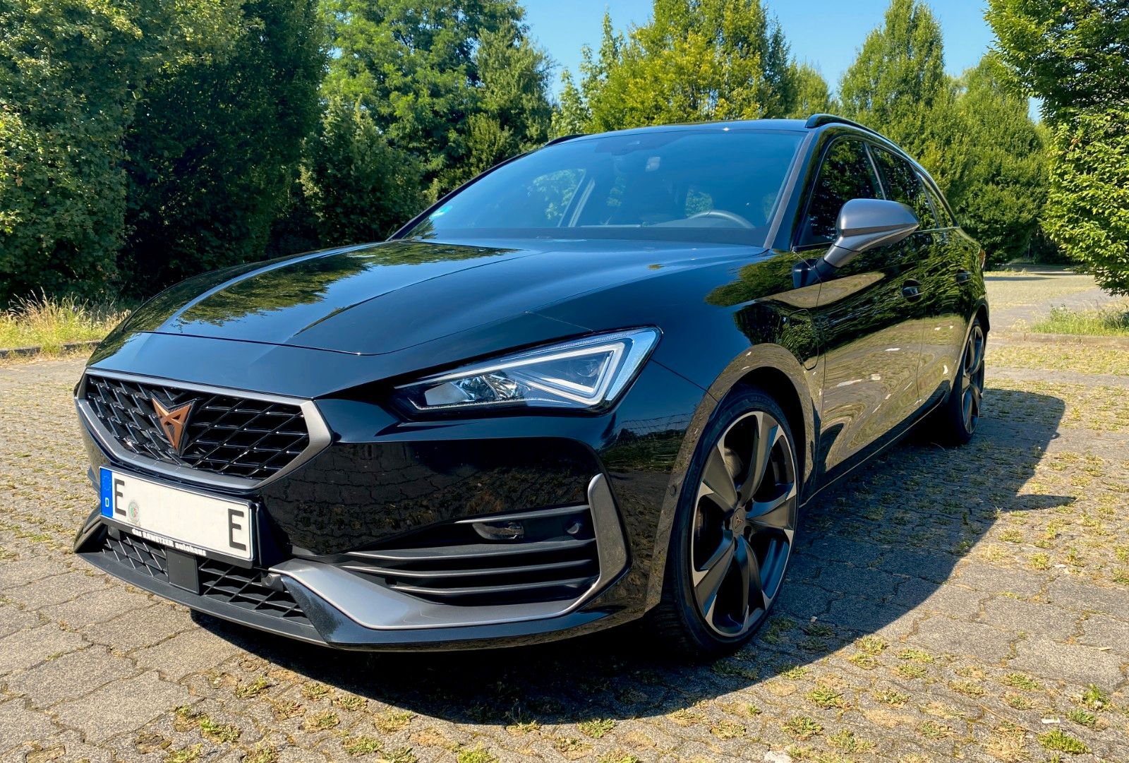 CUPRA Sportstourer VZ 1.4 e-HYBRID DSG ACC AHK KAMERA