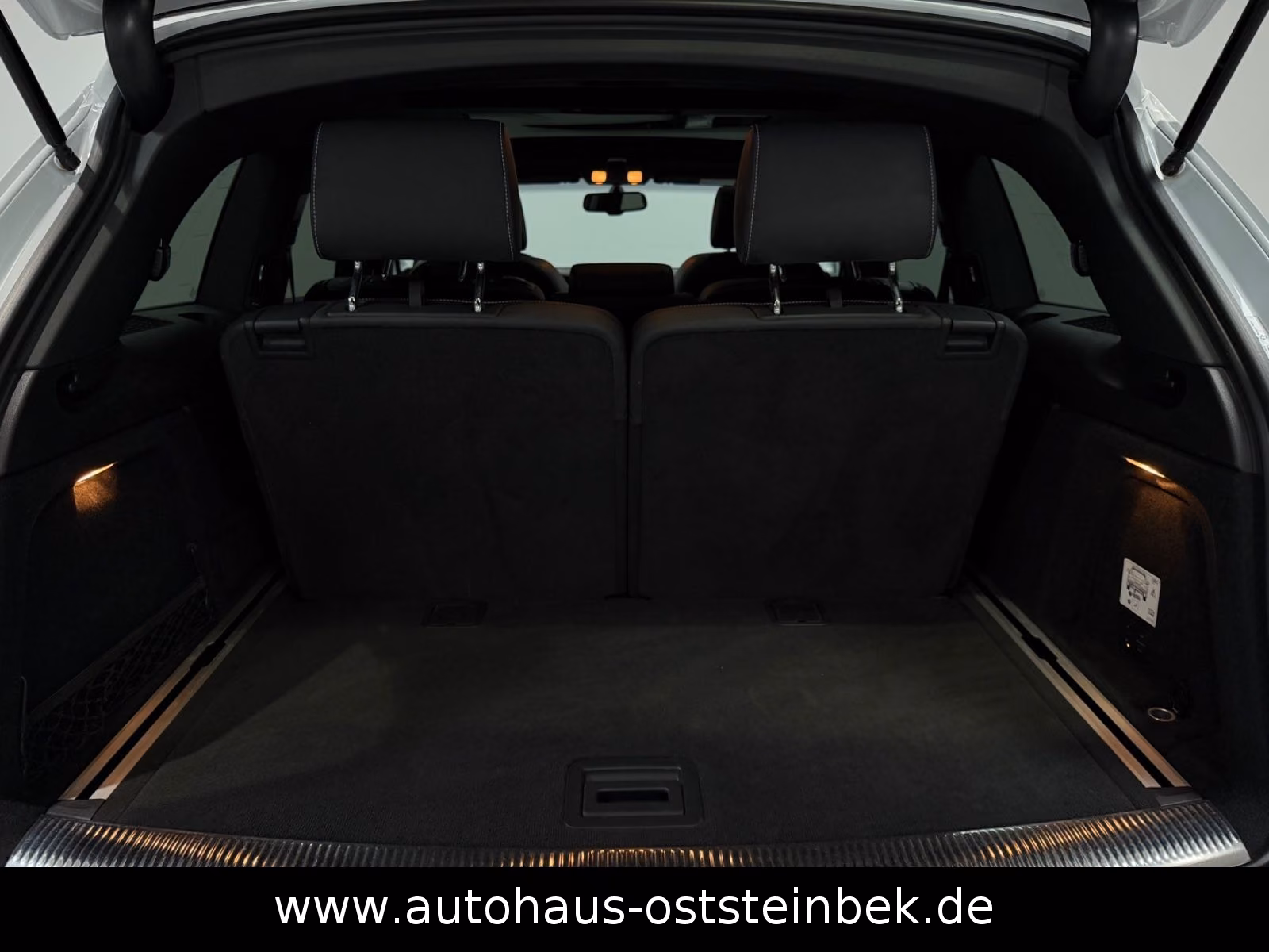 Audi Q7 3.0 TDI QUATTRO/S-LINE/V12-PAKET/7-SITZER/AHK