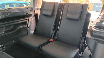 Land-Rover Discovery - 11