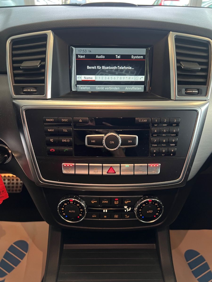 Fahrzeugabbildung Mercedes-Benz ML 350 d BlueTec 4Matic * 1.HAND * GEPFLEGT *