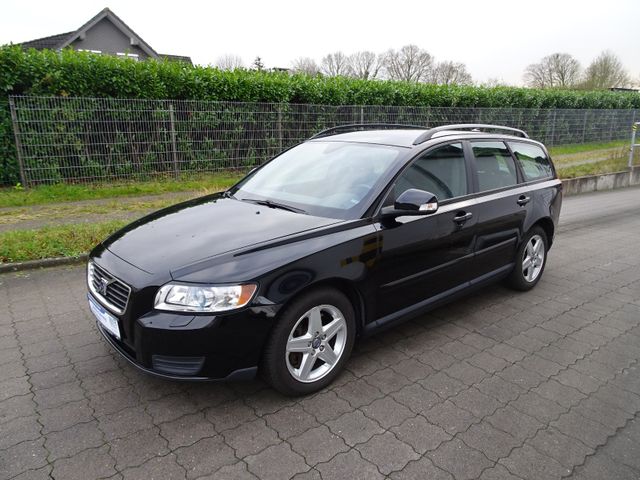 Volvo V50 2.0D / Automatik / Xenon / KLima