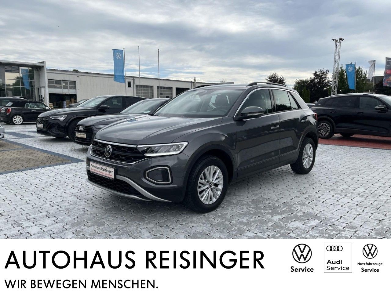 Volkswagen T-Roc 1,5 TSI Life (Navi+AppConnect+DAB+)