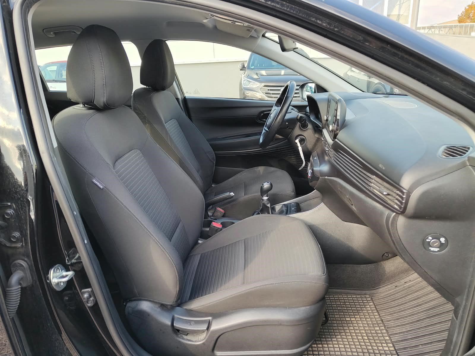 HYUNDAI i20  1.2 Select Kamera Klima CarPlay – Bild 12